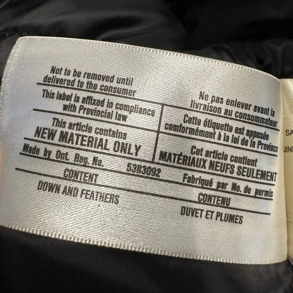 Burberry Men's Black Puffer Jacket size M